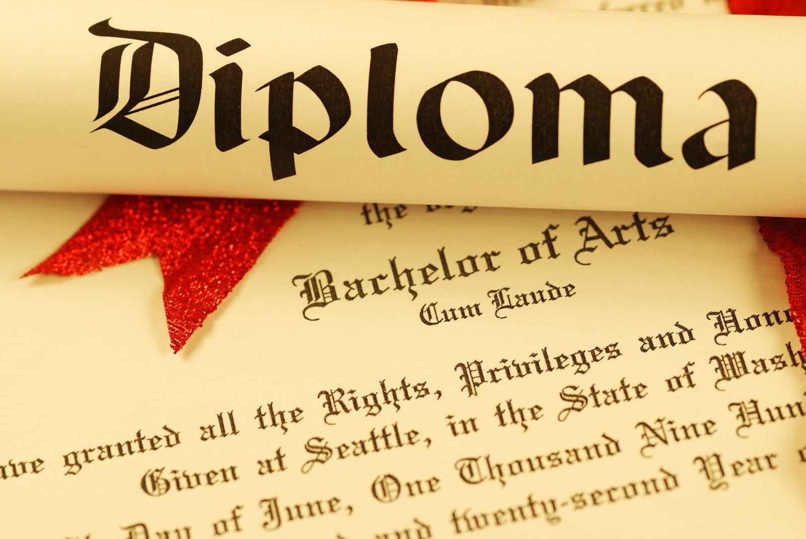 vérifier l'authenticité d'un diplôme