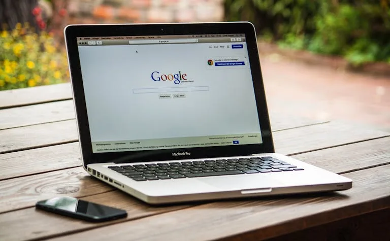 easter egg google toupie google